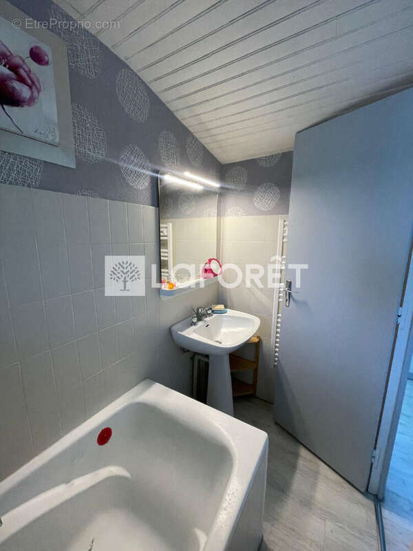 Maison à PLOUGRESCANT