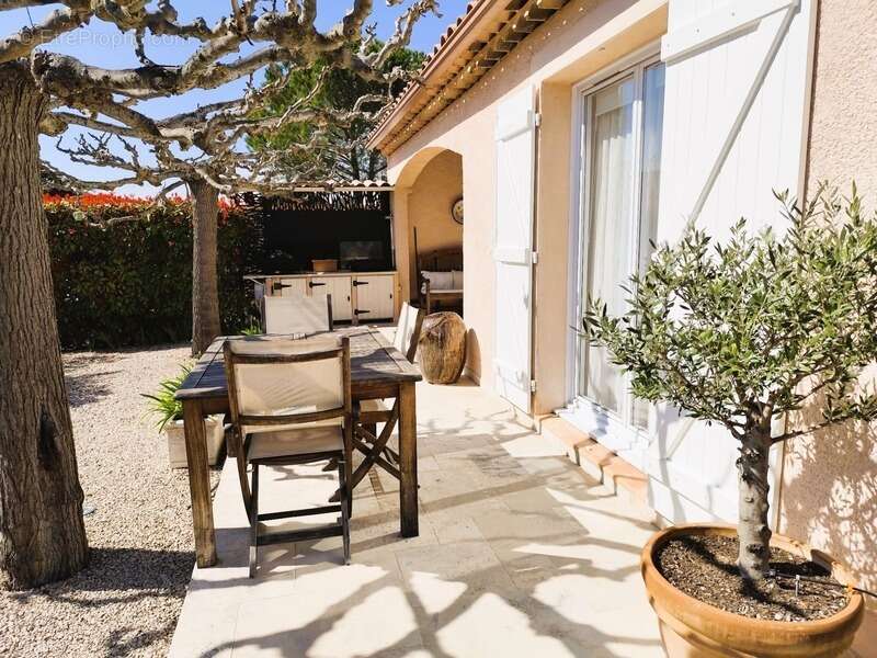 Maison à NANS-LES-PINS