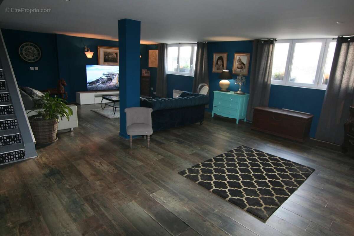 Maison à SAINT-CHERON