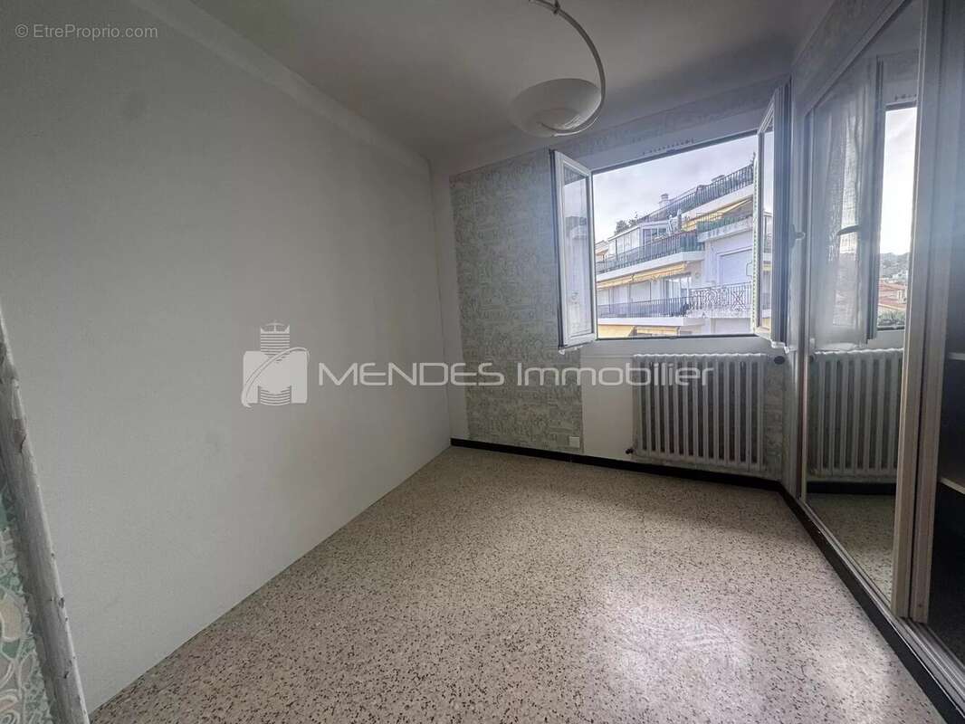 Appartement à ROQUEBRUNE-CAP-MARTIN