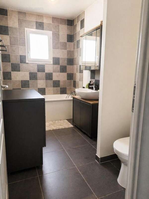 Maison 127 m² à Berville-Sur-Mer  - photo 8