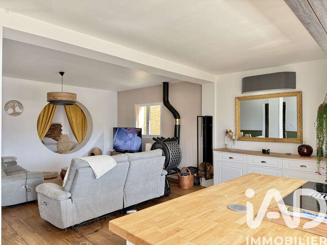 Photo 8 - Maison à LA ROQUE-GAGEAC
