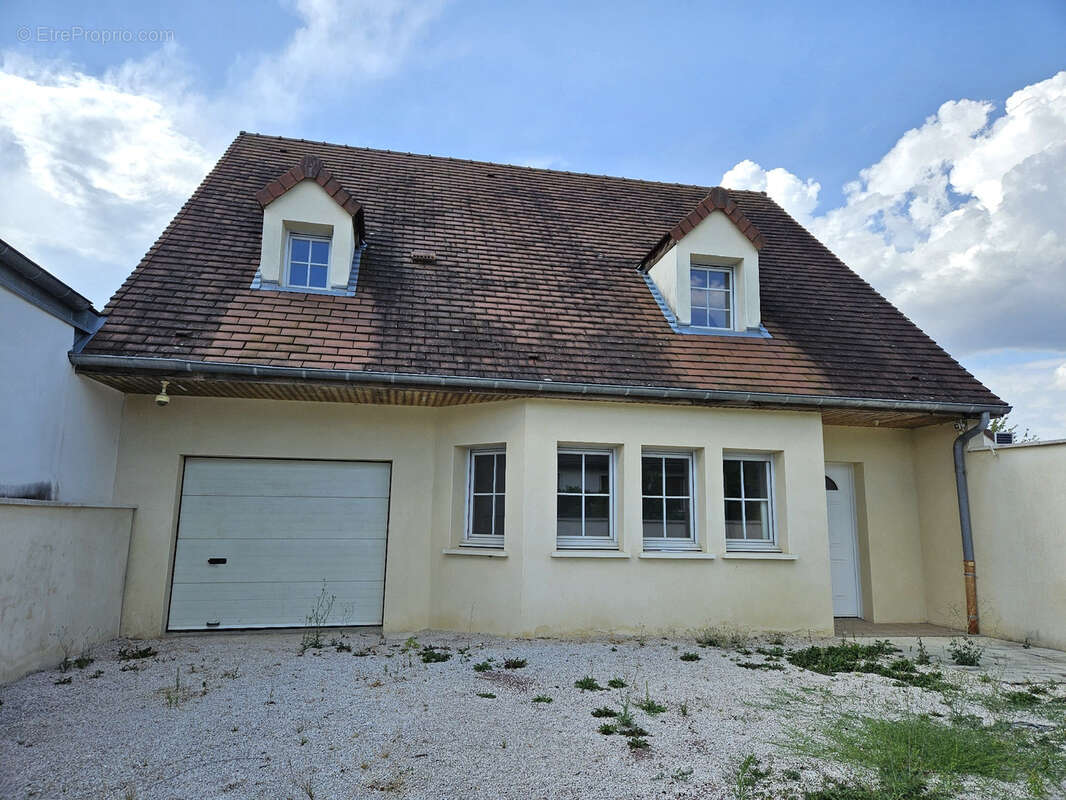5 min beaune - photo 12