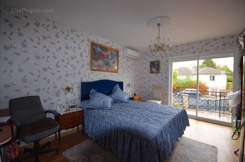 Maison à MONTMIRAIL