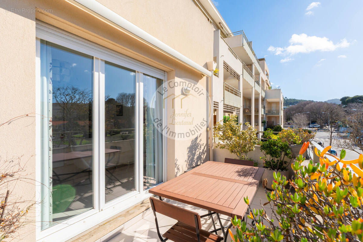 Appartement à MARSEILLE-9E
