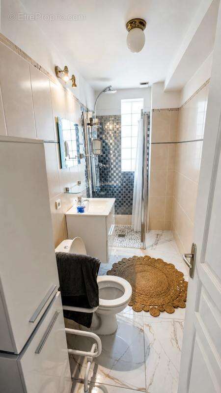 Maison de 7 pièces de 140 m² à Clichy-sous-Bois - photo 12