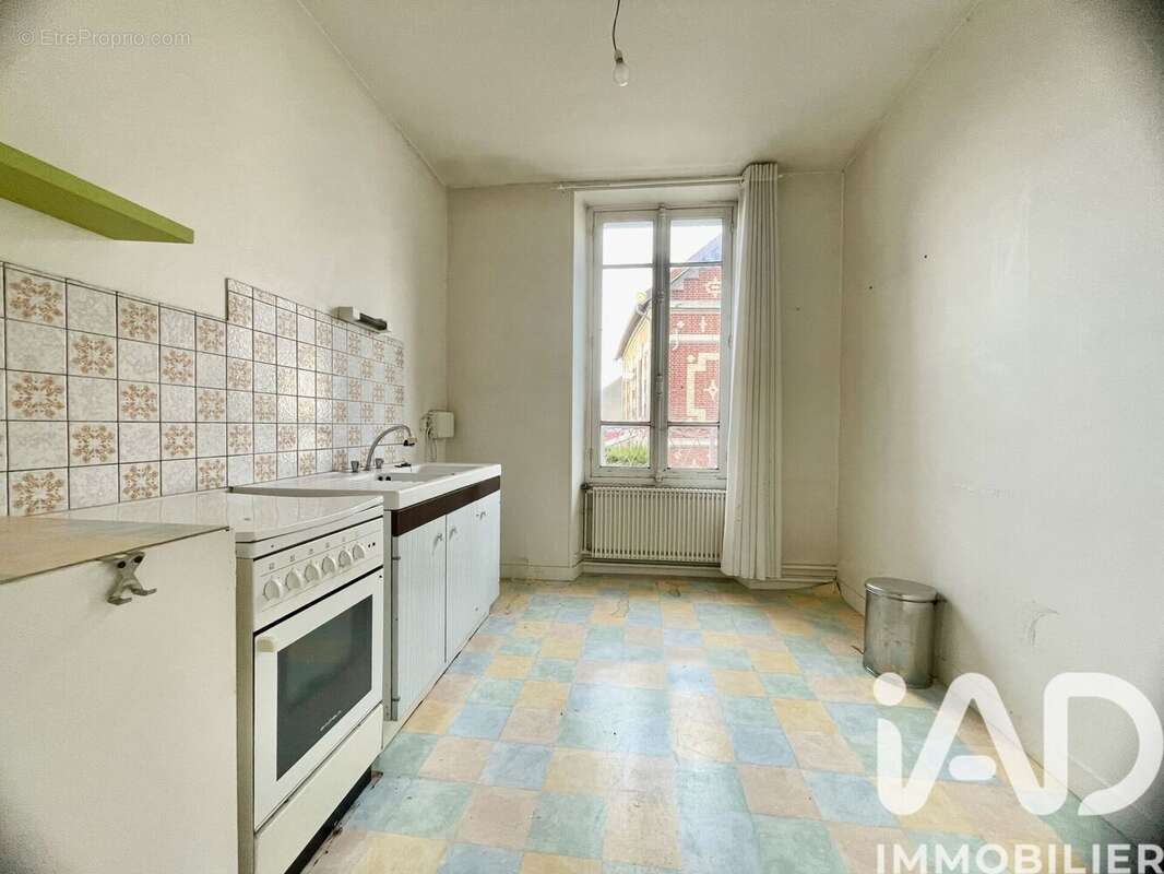 Photo 9 - Appartement à VILLERS-COTTERETS