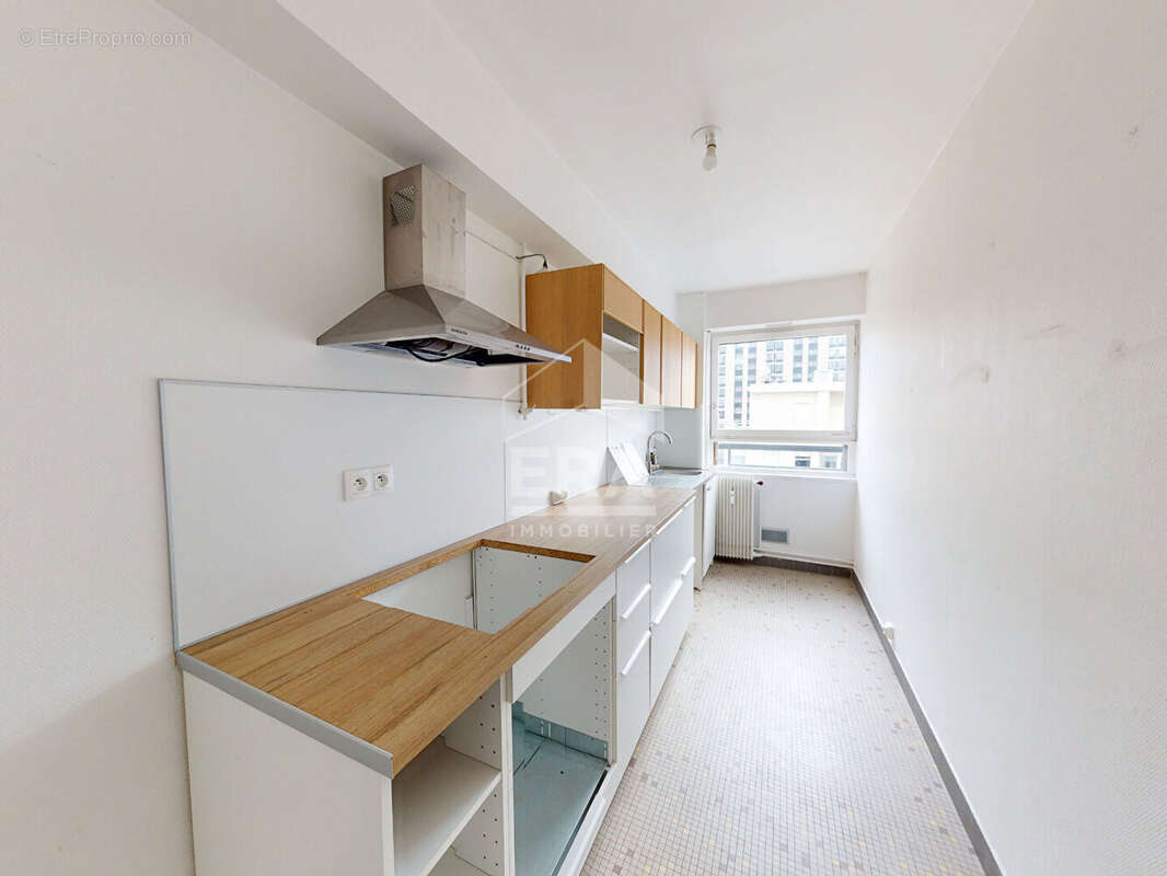 Appartement à PARIS-15E