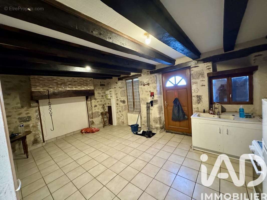 Maison 36 m² à Treignat  - photo 5