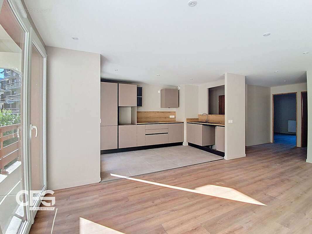 Appartement à LA MOTTE-SERVOLEX