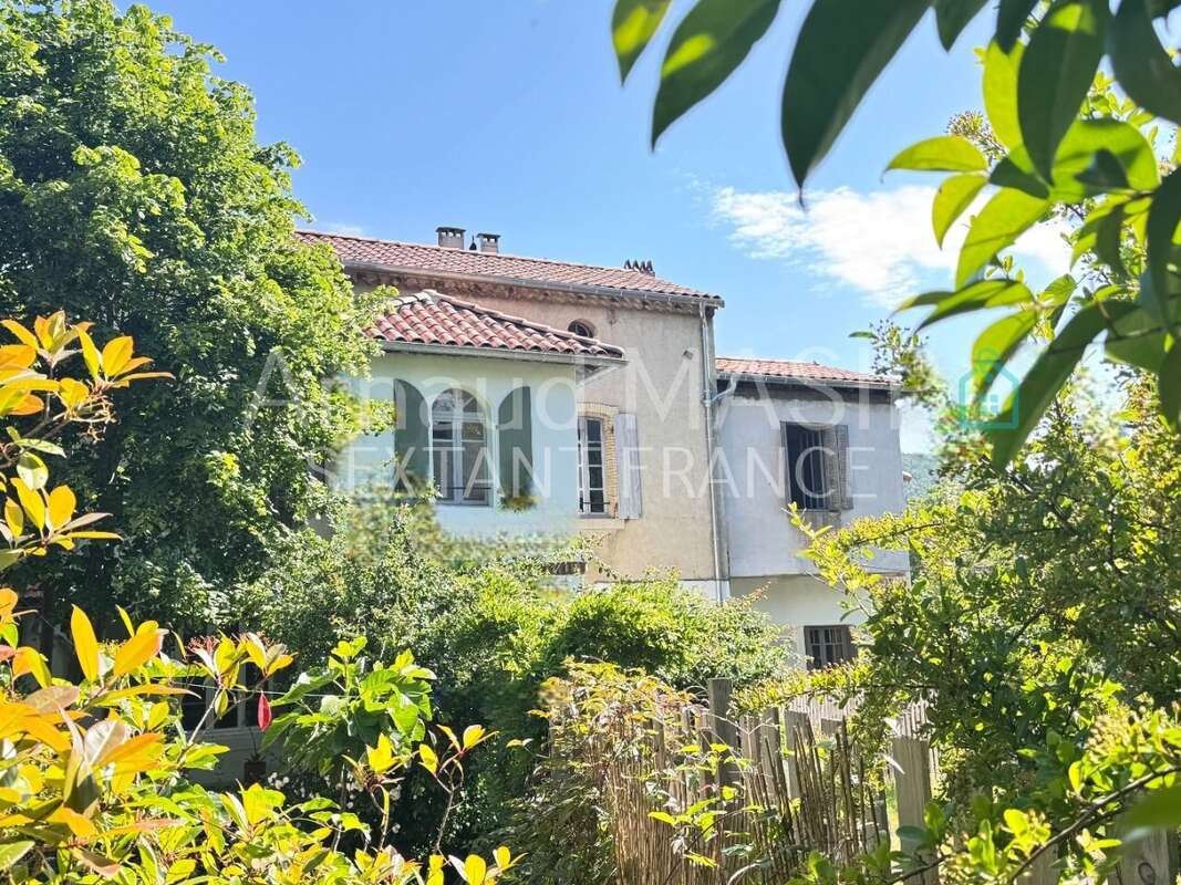 Maison à AXAT