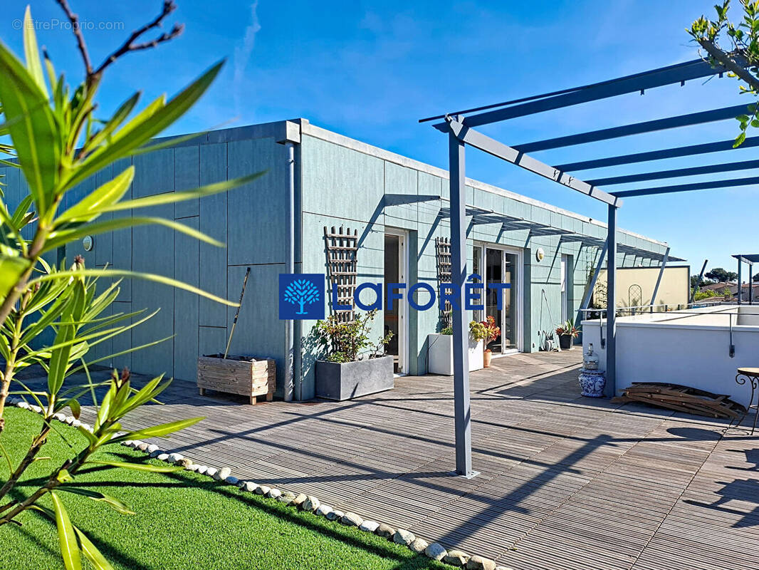 Appartement à LA VALETTE-DU-VAR