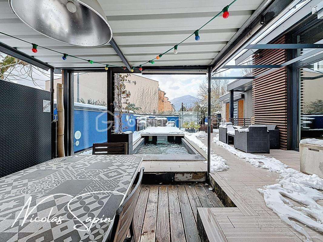 Maison à SAINT-EGREVE