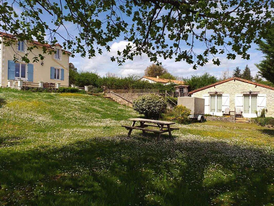 Maison avec Piscine Varaignes 7 pièce(s) 190 m2 - photo 11