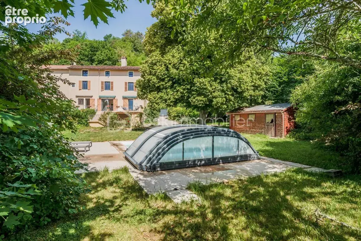 Demeure de caractère en bord de rivière d'Ain – 300 m² habitables – Piscine- IDEAL GRANDE FAMILLE - photo 2