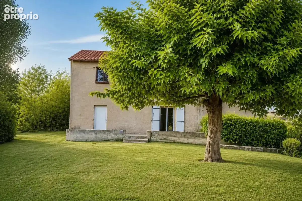 Maison T5 de 110 m2 avec jardin, à rénover - Ajaccio - photo 2