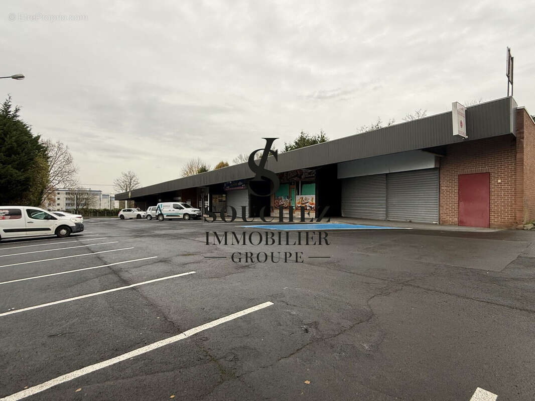 Commerce à ELEU-DIT-LEAUWETTE