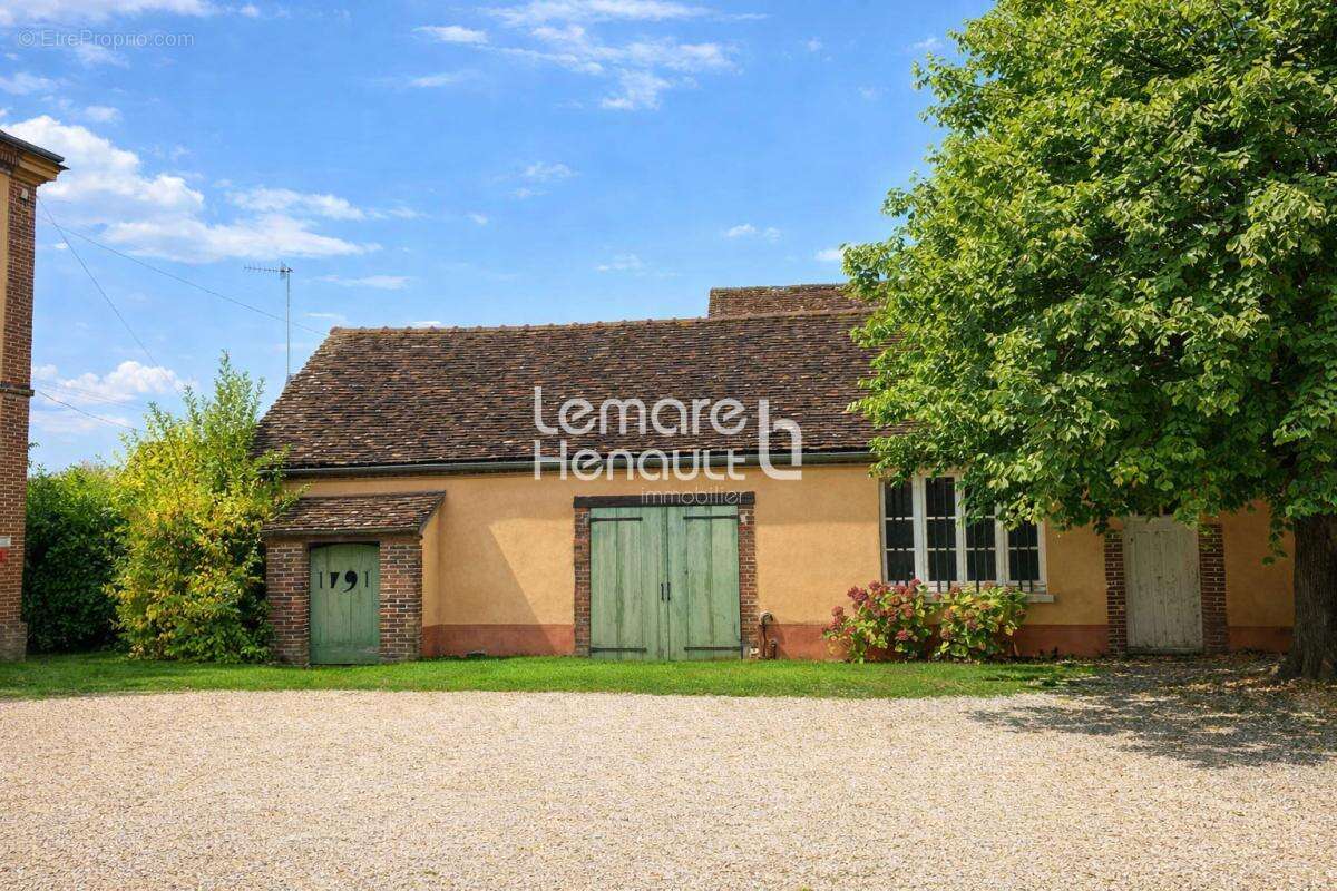 Maison à VILLEMEUX-SUR-EURE