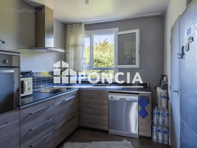 Appartement  96 m²  3 chambres  à deux pas zone commerciale antibes - photo 4