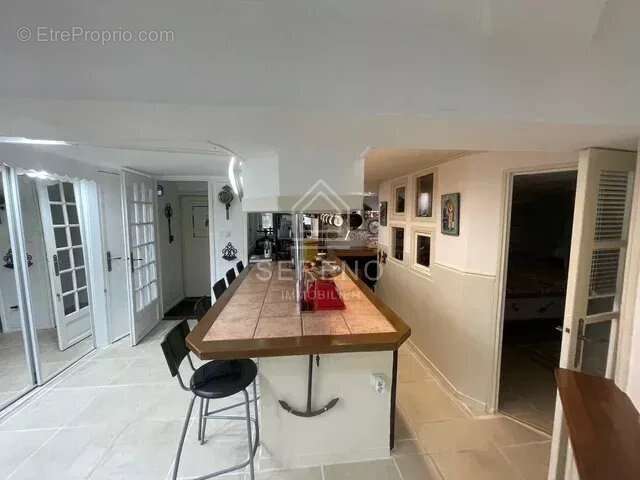 Appartement à RUEIL-MALMAISON
