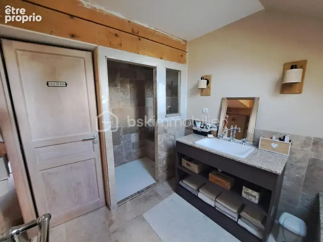  à 12 km de la suisse. loft duplex d’exception de 194 m² .volumes xxl et charme unique - photo 6