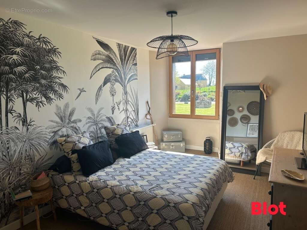 Maison à SAINT-GILLES