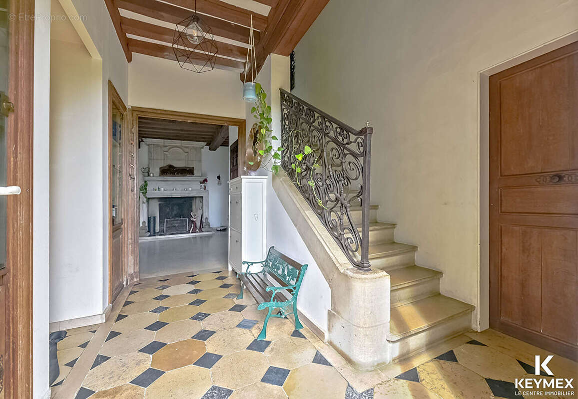 Maison à CHAMPAGNE-SUR-OISE
