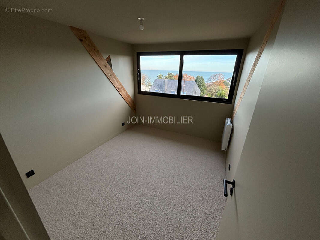 Maison à HAUTOT-SUR-MER