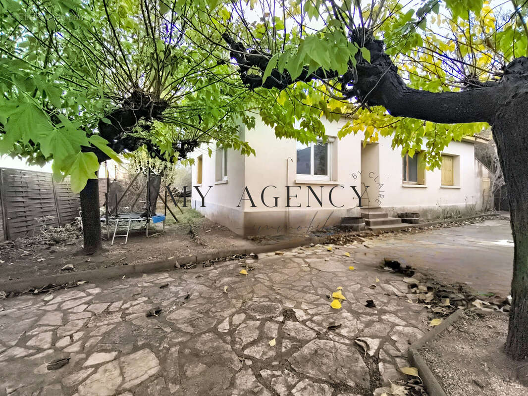 Maison à SAINT-ANDRE-DE-SANGONIS