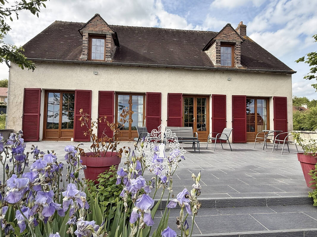 Maison à DONNEMARIE-DONTILLY