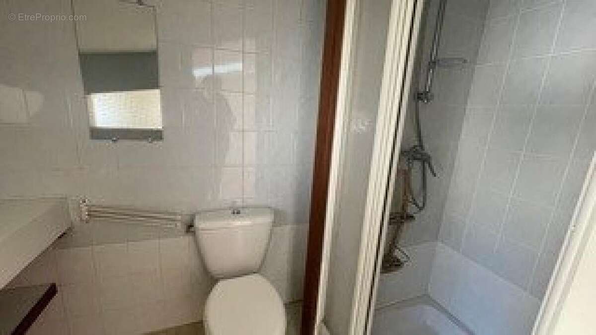 Appartement 30 m² à La Rochelle  - photo 4