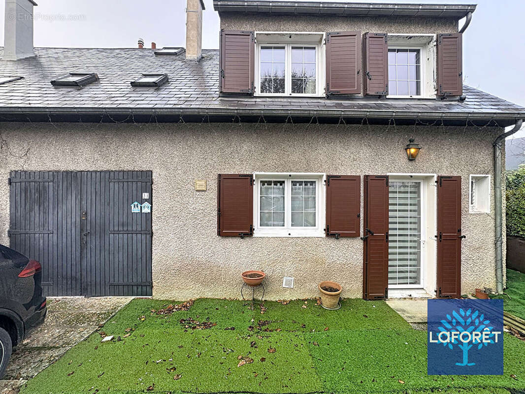 Maison à SAVIGNY-SUR-ORGE