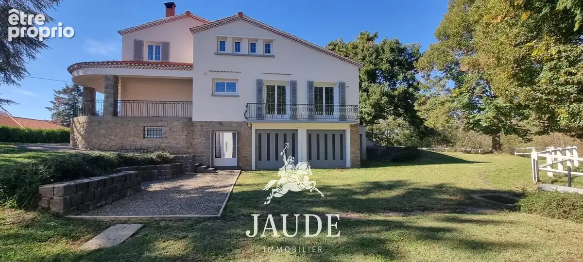 Élégante propriété en bord d’Allier, dans un parc de plus d’un hectare, 5 chambres et de nombreuses dépendance - photo 2
