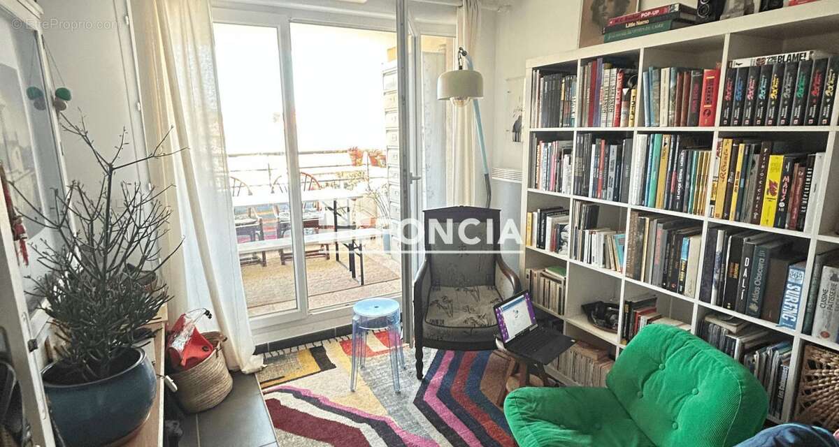 Appartement à MARSEILLE-8E