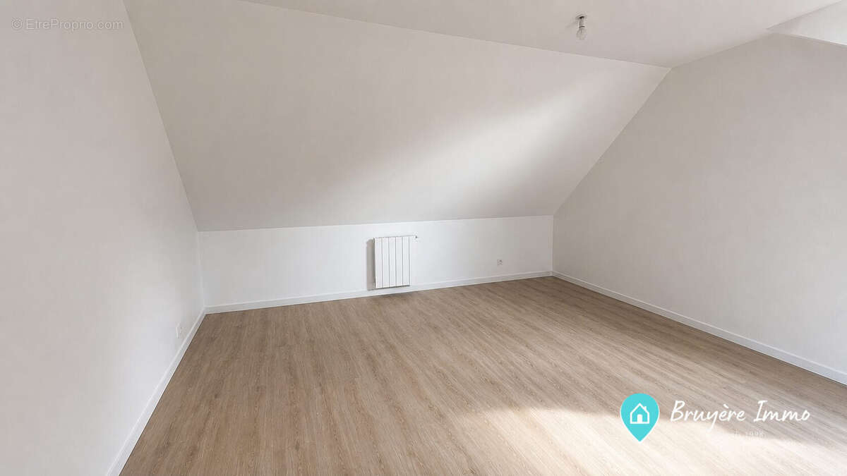 Maison 54 m² à Fourmies  - photo 4