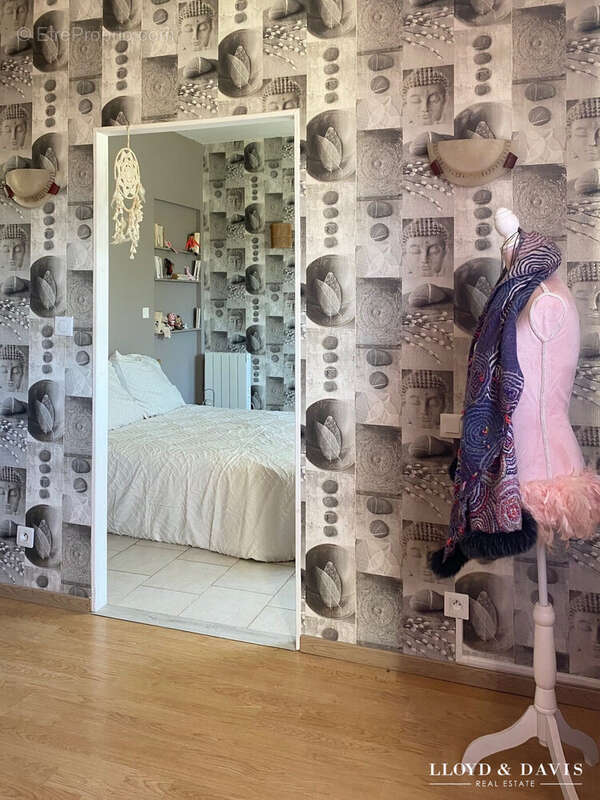 Maison à VEZENOBRES