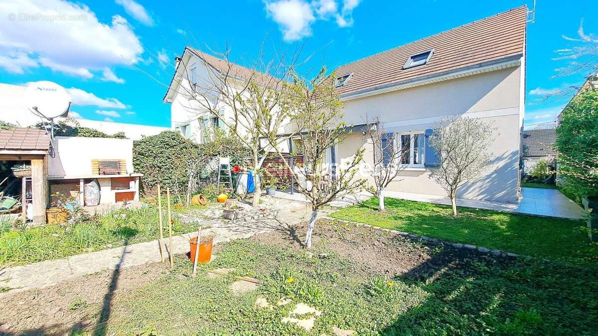 Maison à BUTRY-SUR-OISE