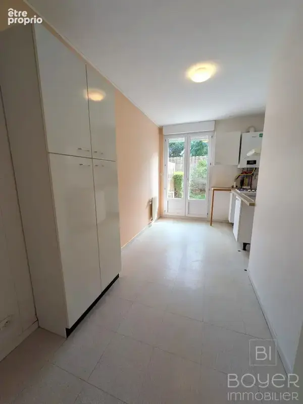 VITRE - Appartement T3 terrasse et garage - photo 8