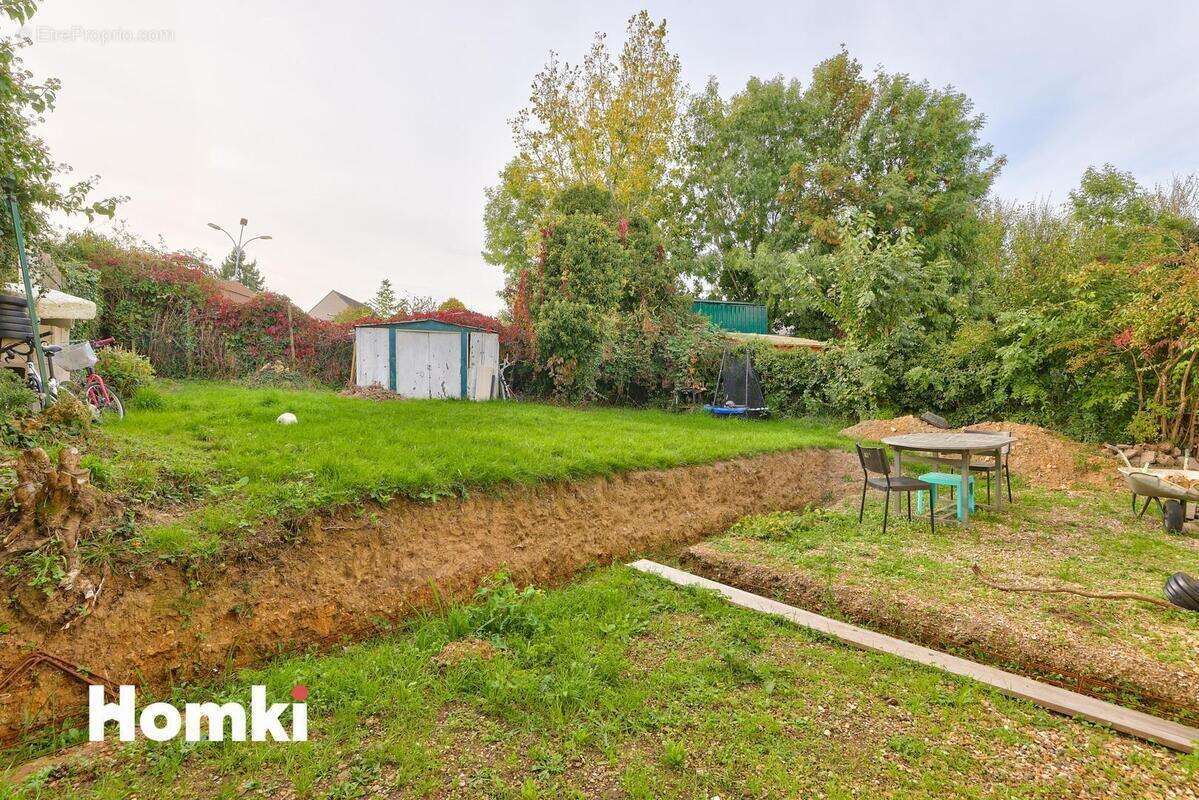 Maison à FONTENAY-LE-FLEURY
