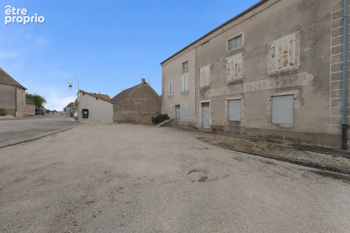 Ancien bistro à Bragny-sur-Saône - photo 22