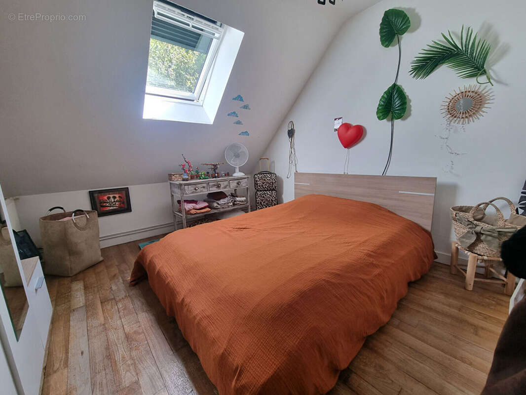 Appartement à PEILLAC