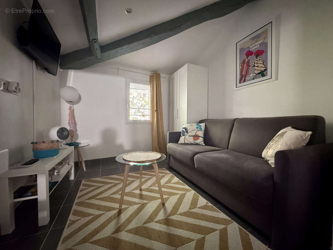 Appartement à L'ISLE-SUR-LA-SORGUE