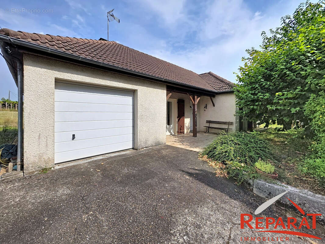 Maison 90 m² à Objat  - photo 2