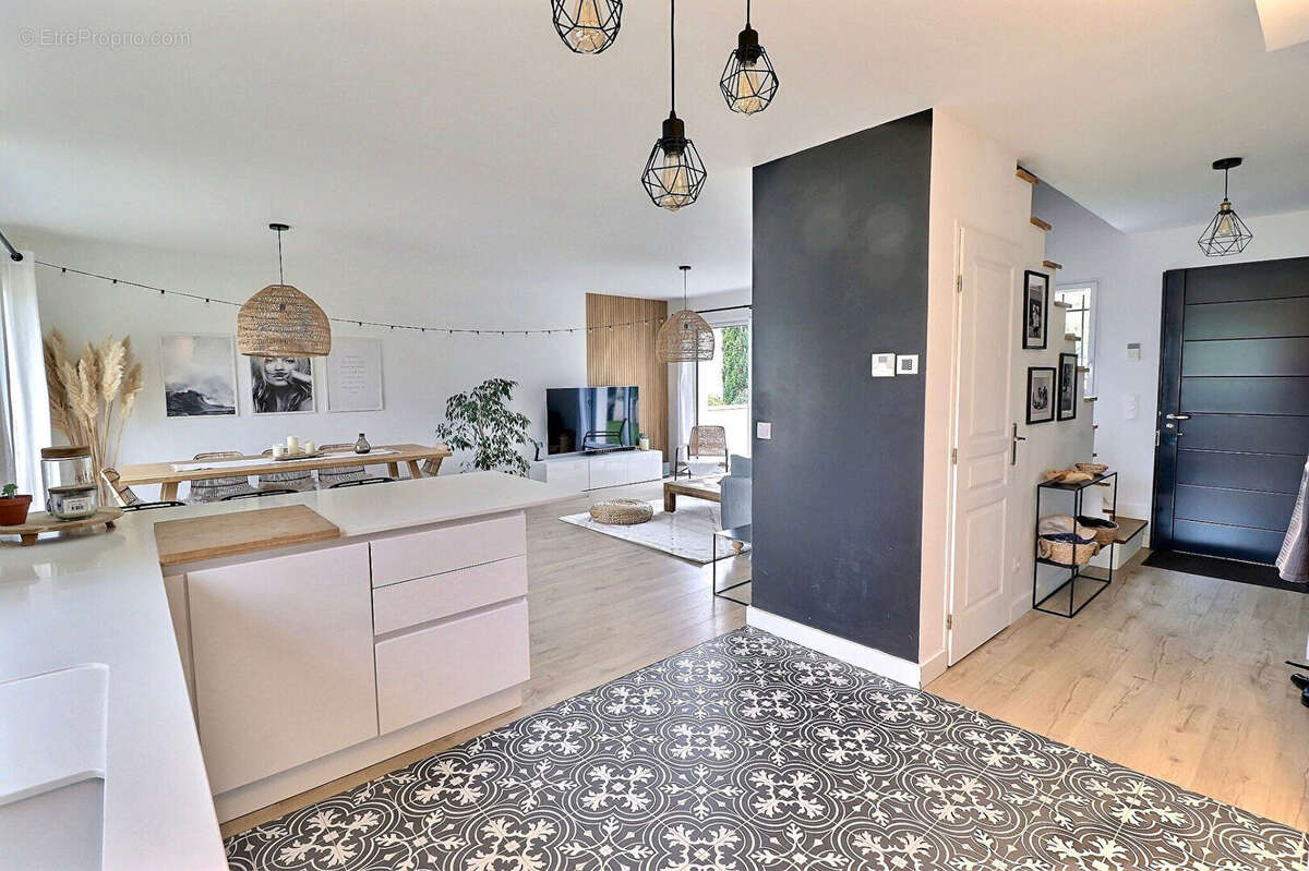 Mareil marly - village - belle maison 5 chambres - photo 4