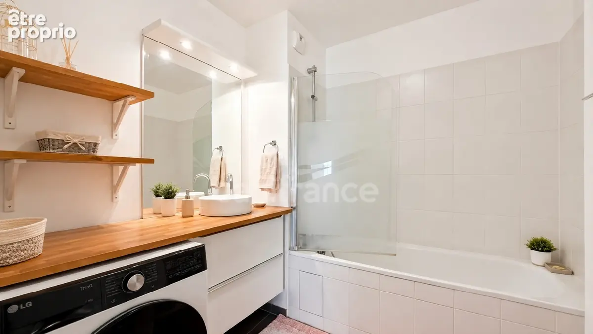 Fleury merogis, rue de la coulée verte, appartement t3 63 m² avec grand balcon et deux stationnements en sous-sol - photo 5