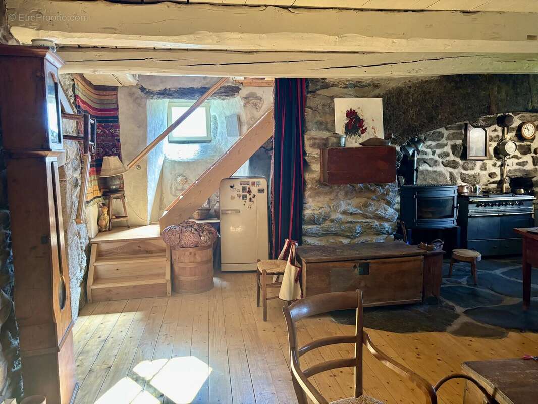 Maison à LES ESTABLES