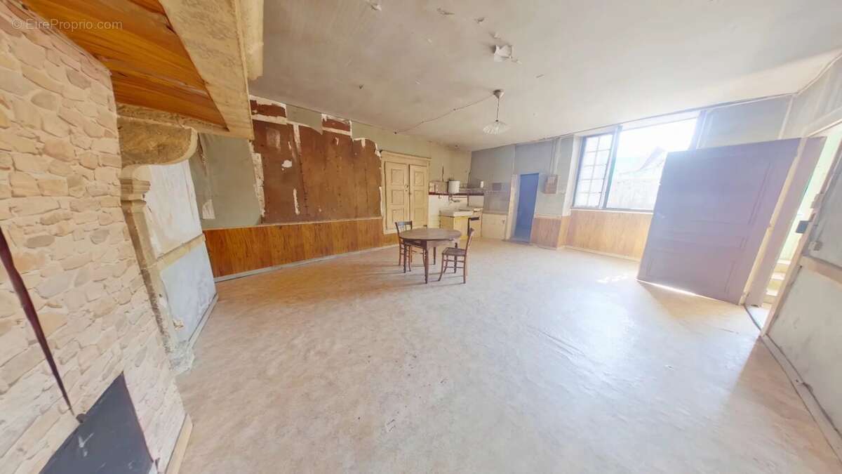 Maison 220 m² à Gevingey  - photo 3