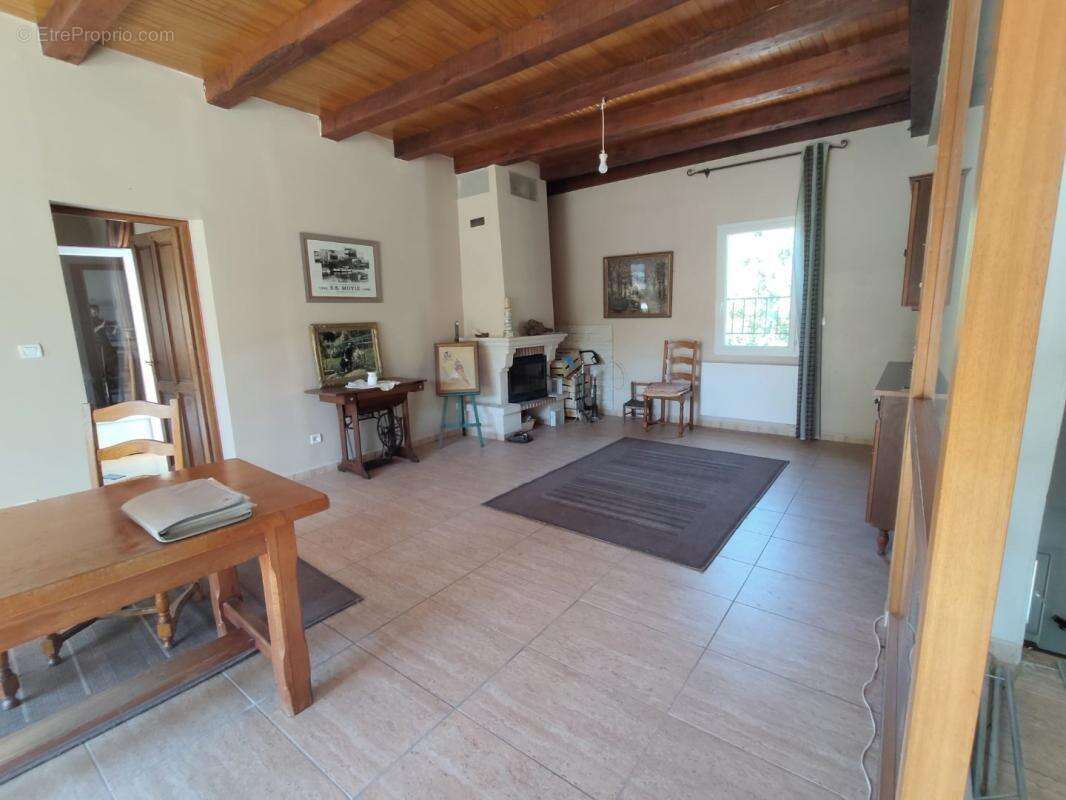Maison à COURSAC
