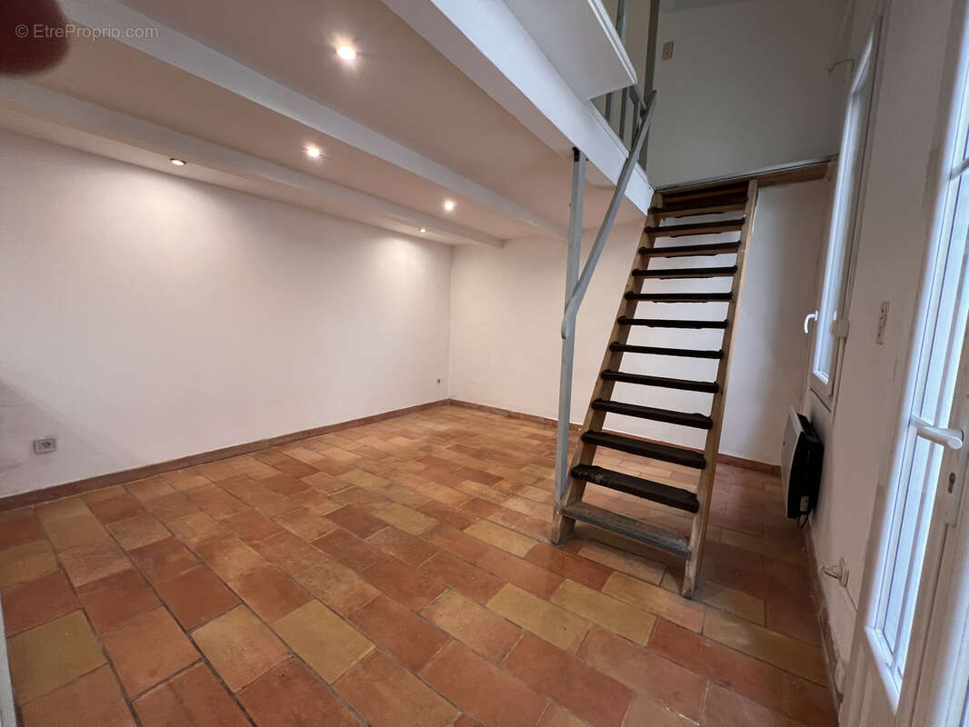 Maison à MARSEILLE-8E