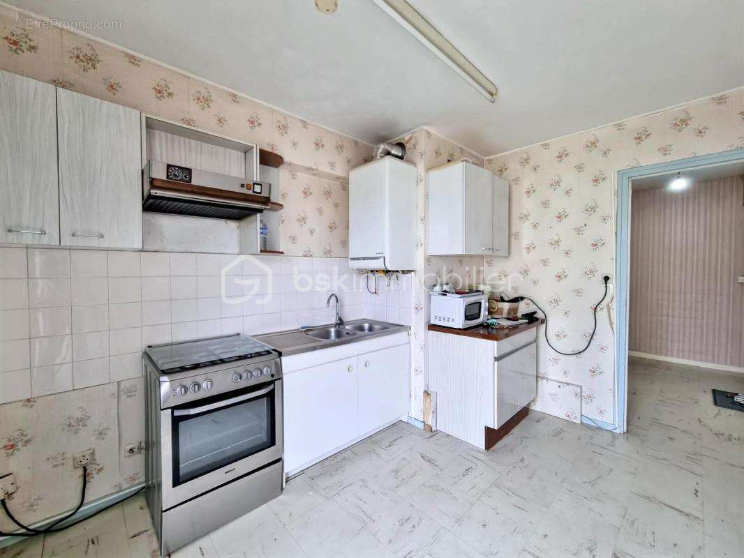 QUIMPER Ouest – Appartement T3 avec cave - 2ème étage - photo 5